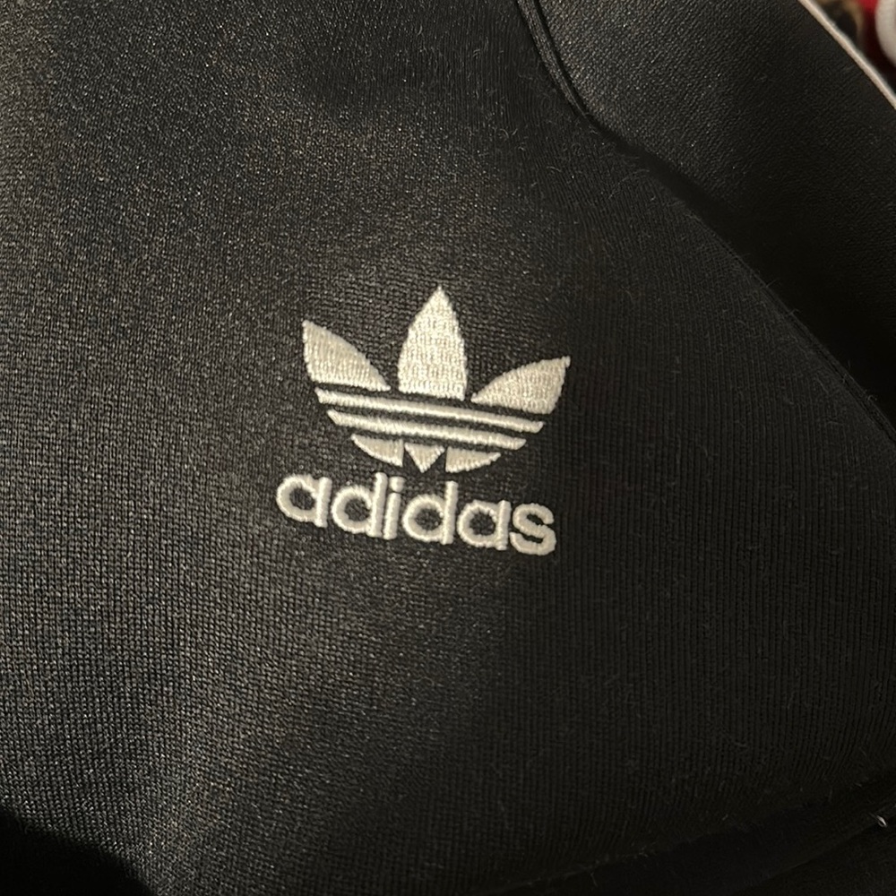 adidas jacket - Picture 2 of 4